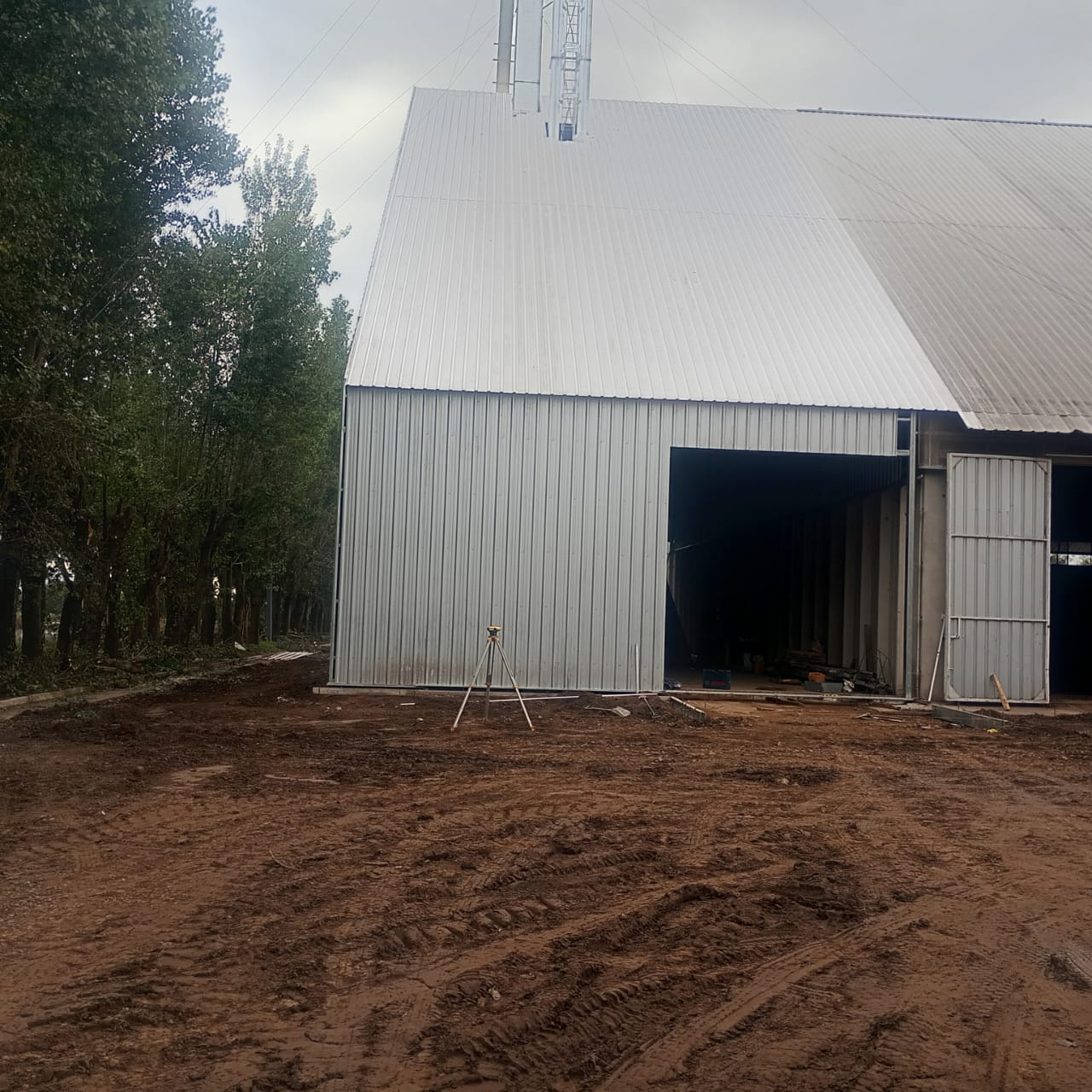 Proyecto ampliación de galpón en General Deheza